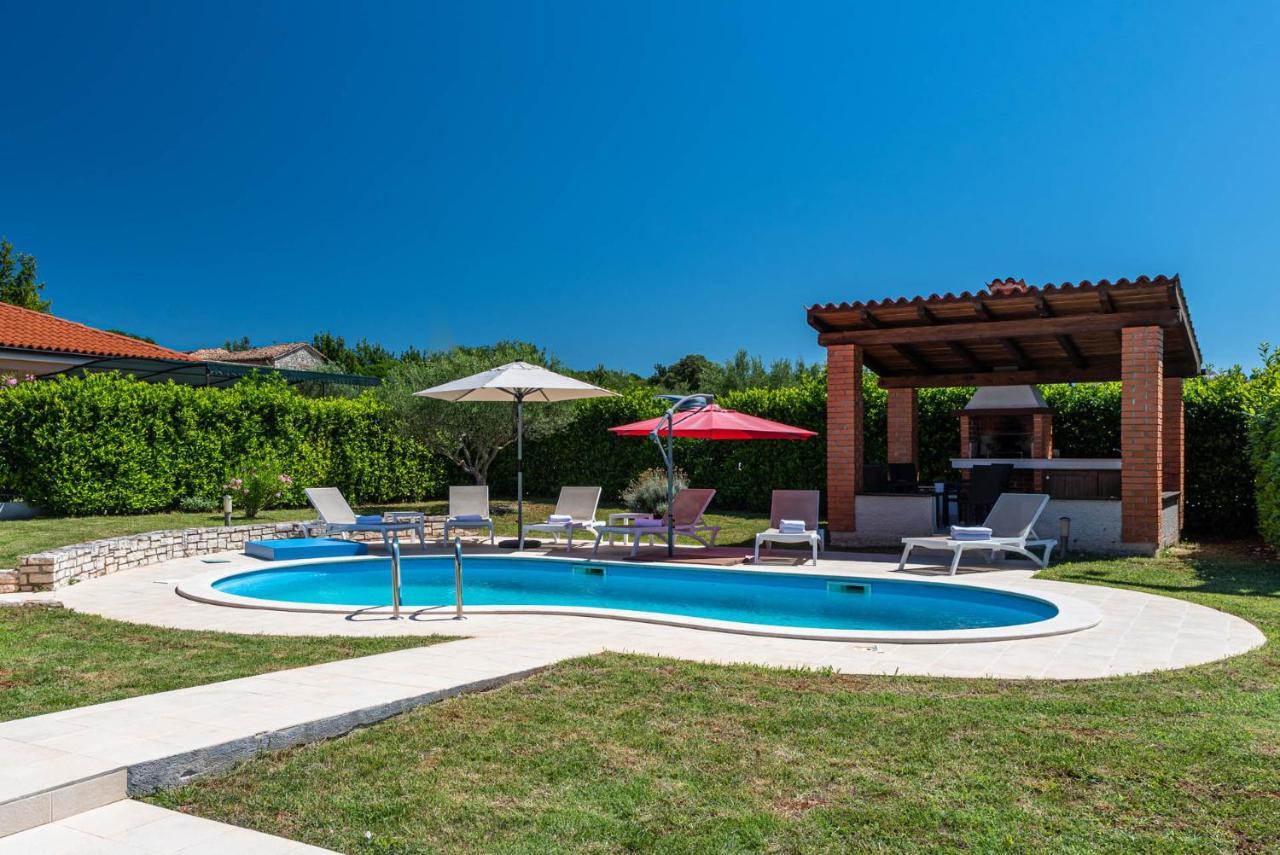 Villas Kolumbera With Private Pools Екстер'єр фото