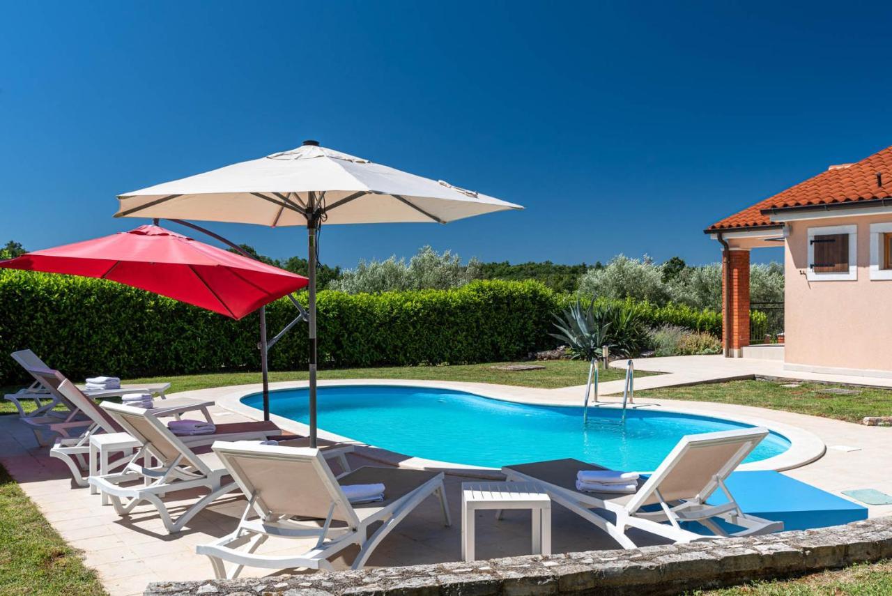 Villas Kolumbera With Private Pools Екстер'єр фото