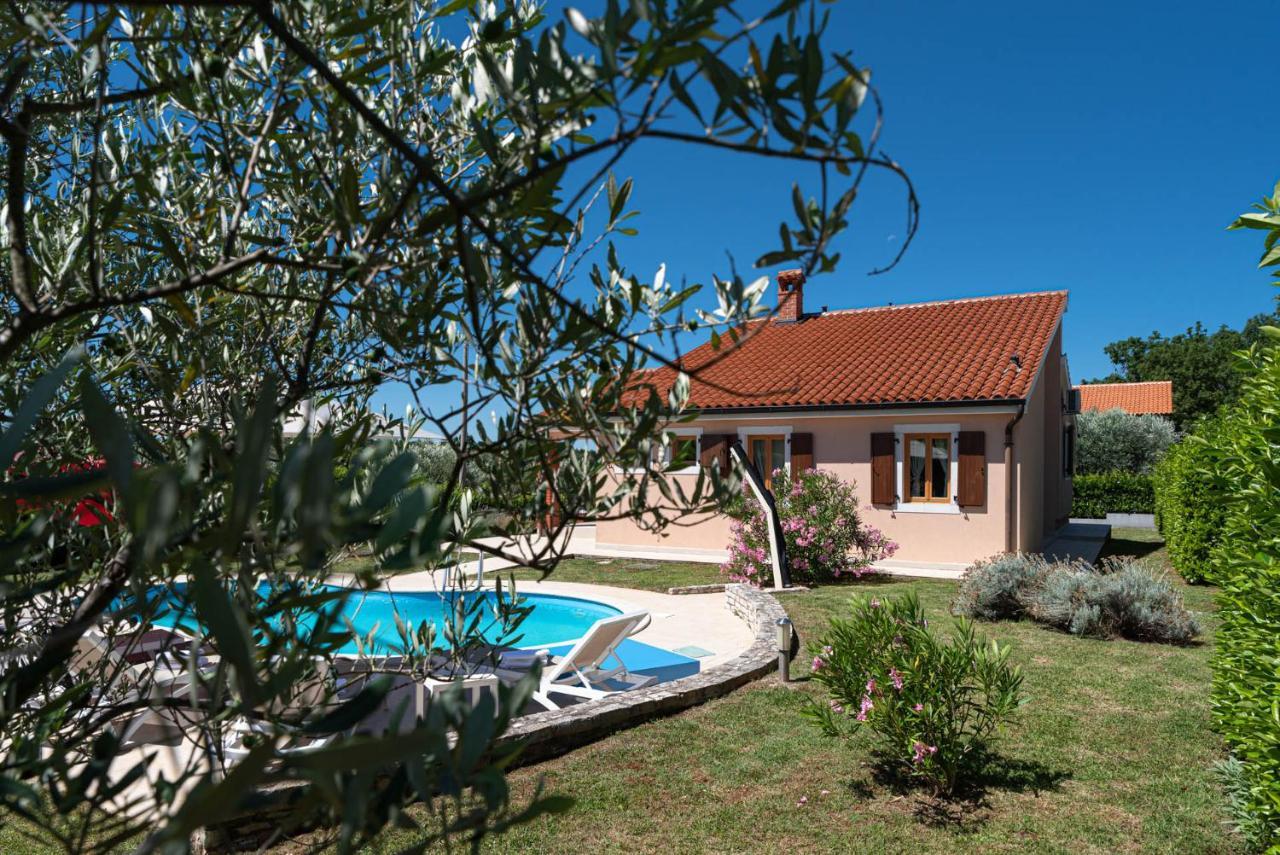 Villas Kolumbera With Private Pools Екстер'єр фото